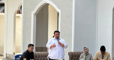 Calon Walikota Kendari Yudhianto Mahardika Resmikan Masjid Al Manini Di Baruga